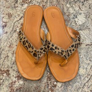 UGG Women's Flip Flop Leopard Leather Sander Size:12